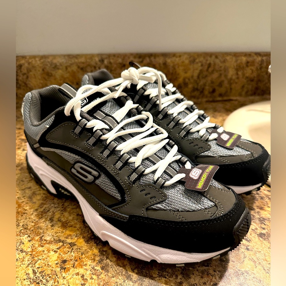 Skechers Gray and Black Chunky Sneakers..